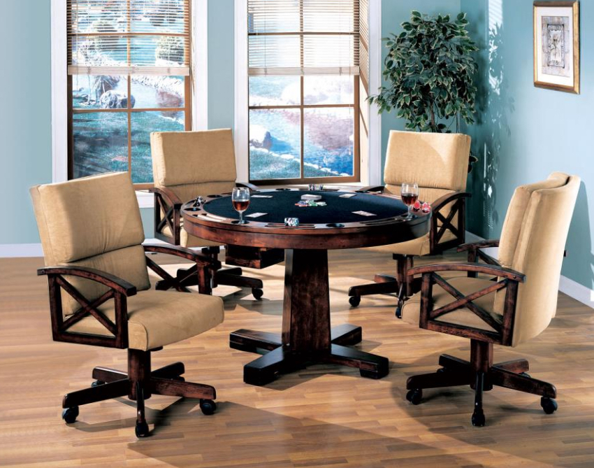 Poker Table Set Up